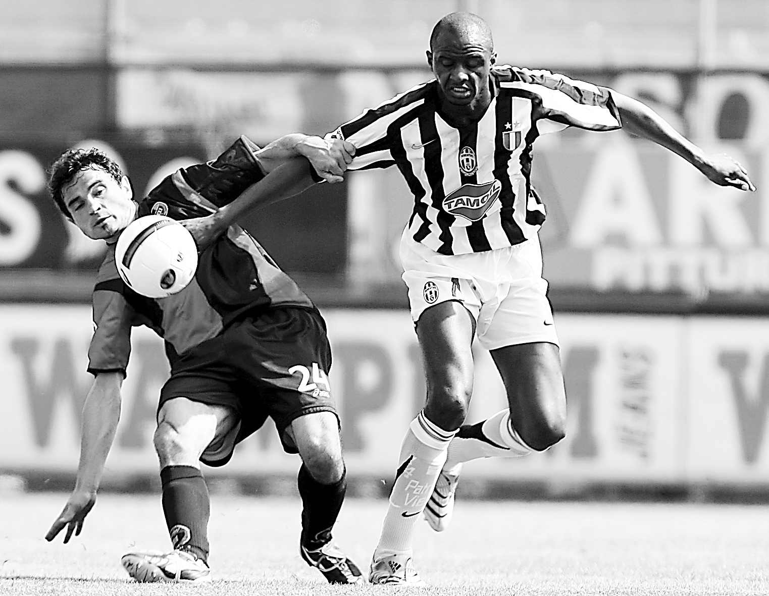 双刃剑效应 双刃剑效应