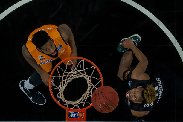 无现役荷甲 无现役荷甲