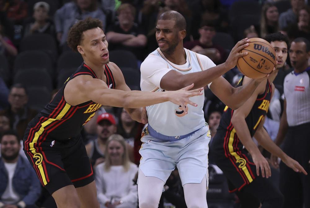 而在更衣室 而在更衣室