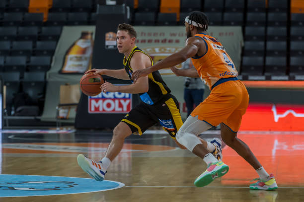 联动篮球与 联动篮球与